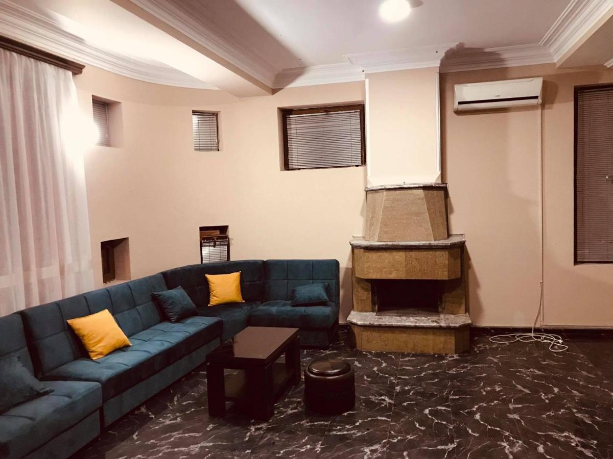 Rostus Otel Tiflis Dış mekan fotoğraf