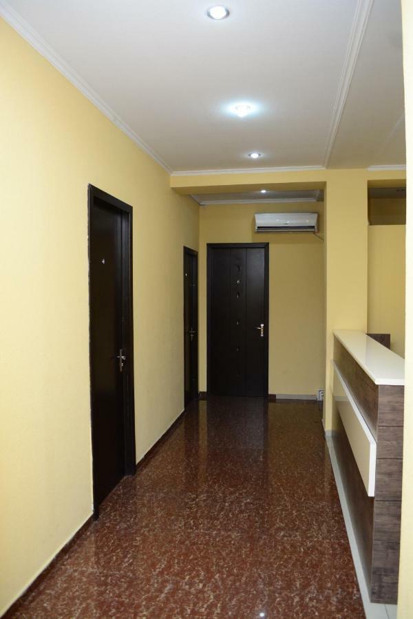 Rostus Otel Tiflis Dış mekan fotoğraf